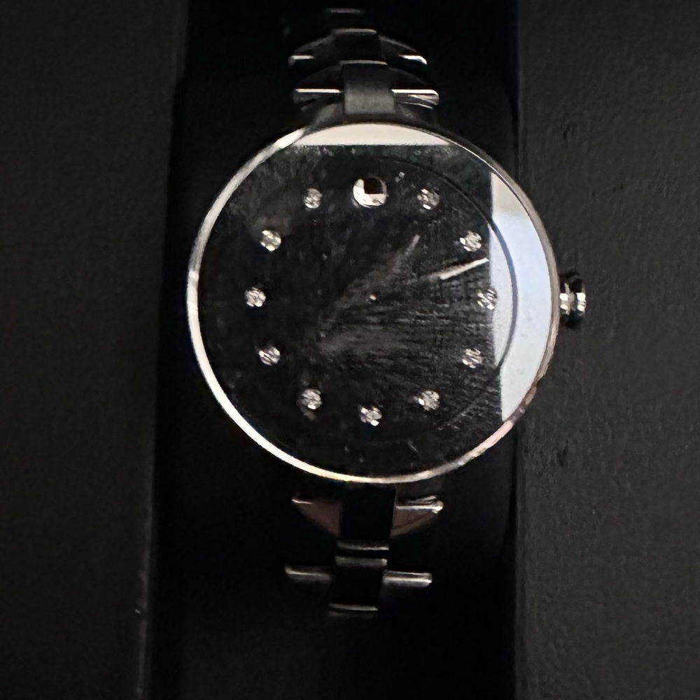 New Movado Women's Watch Sapphire 0606814 - Picture 6 of 7